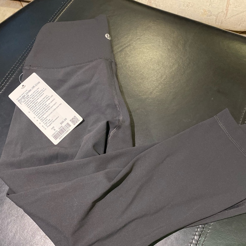 Lululemon wunder under crop leggings